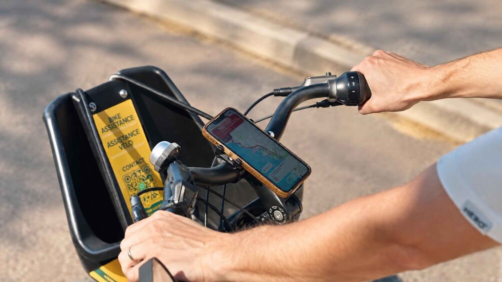 Picture 2 for Activity Marseille: E-bike Tour with GPS + AUDIO GUIDE 2