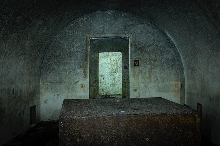 Section of the original tunnel system.
Copyright Dan Winters Photography. 5