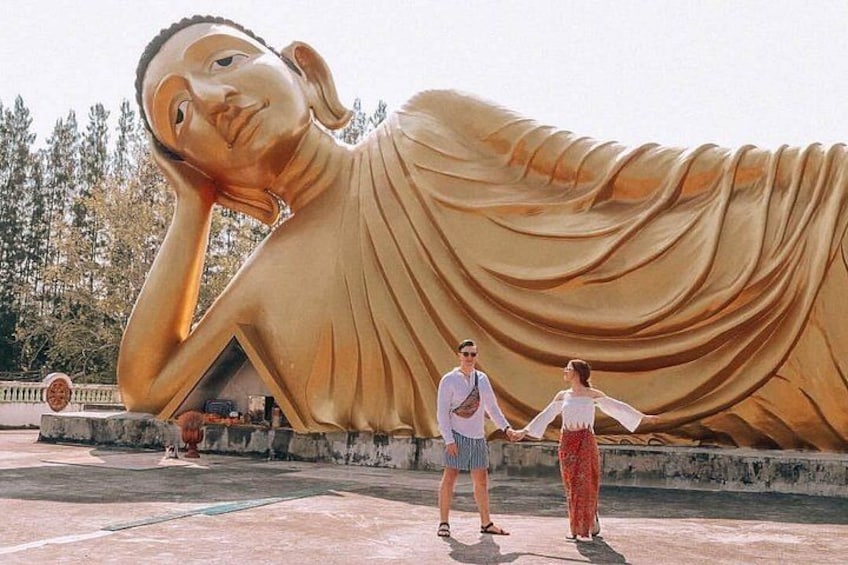 Phuket Giant Water Lilies & Temple Tour - Private & All-Inclusive 5
