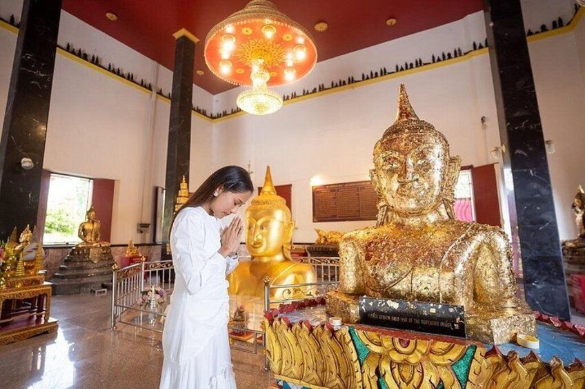 Phuket Giant Water Lilies & Temple Tour - Private & All-Inclusive 3