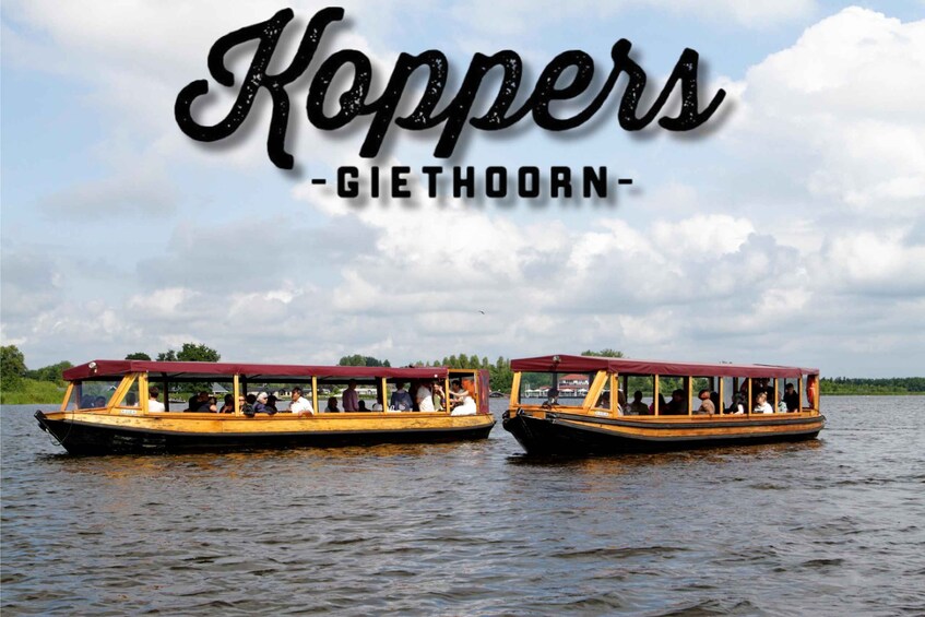 Picture 4 for Activity Giethoorn: Private Boat Tour - ideal for family and friends 2