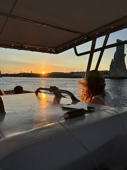 Picture 1 for Activity Lisbon: Cozy Boat Tour with Drinks & Local Stories 2