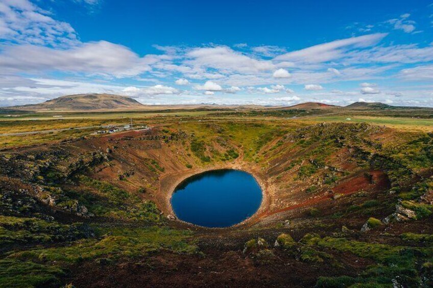 Private Golden Circle tour in a premium class car. 2