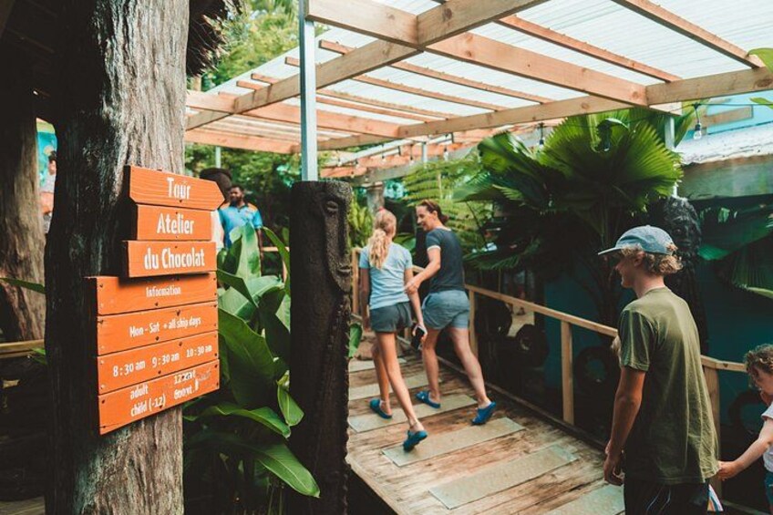 Taste of the Tropics Tour in Efate Vanuatu 3