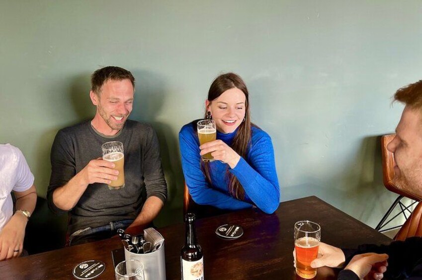 Berlin Craft Beer & Cultural Tour With Snack 2