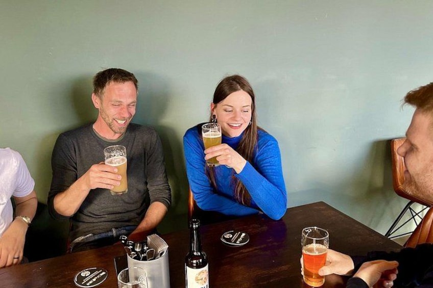 Berlin Craft Beer & Cultural Tour With Snack 2
