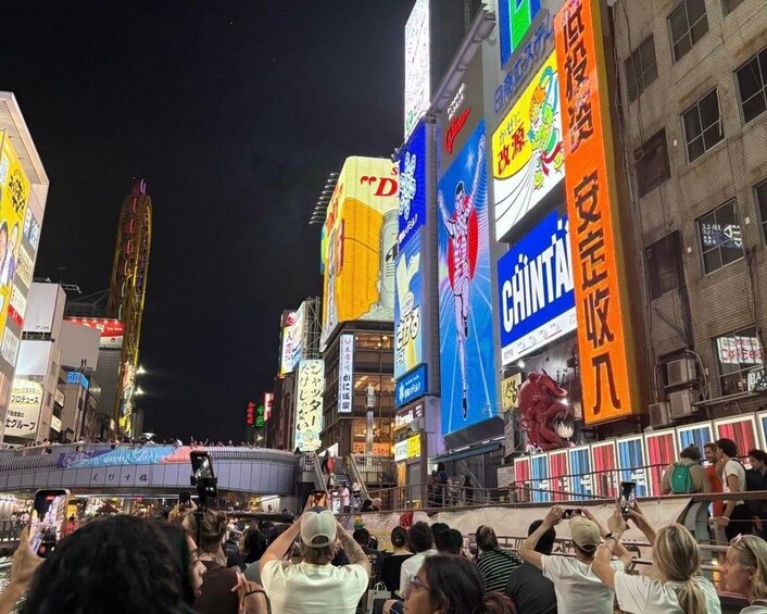 Picture 5 for Activity Osaka: Dotonbori 20-Minute Pirates Cruise 2