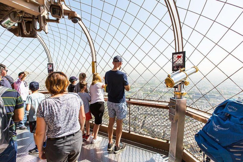 Eiffel Tower Access Tour to 2nd Floor with Summit Option by Lift 2