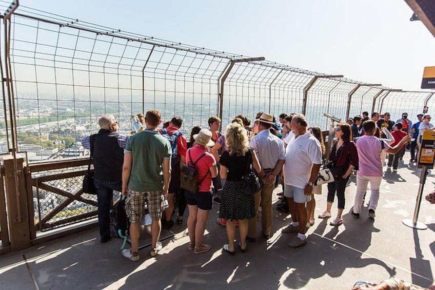 Eiffel Tower Access Tour to 2nd Floor with Summit Option by Lift 2
