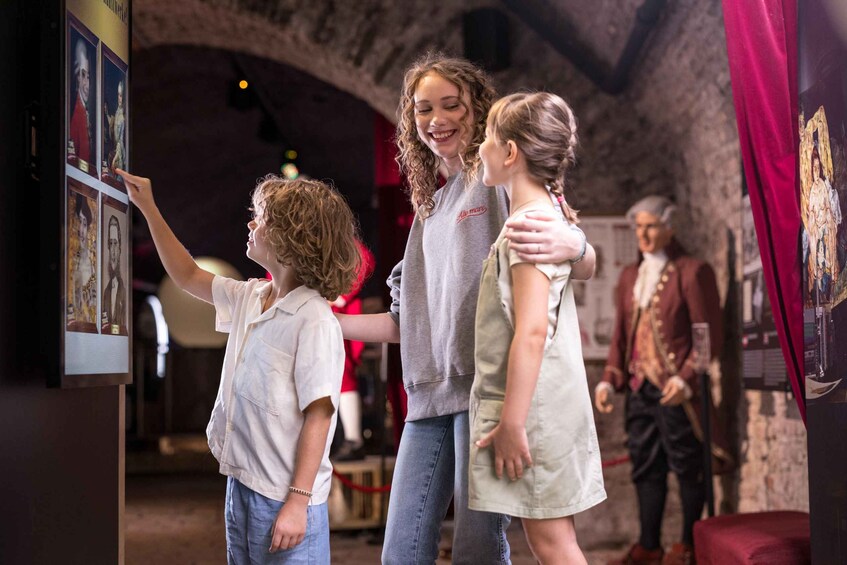 Picture 3 for Activity Vienna: Time Travel Experience with 5D Cinema & VR Ride 2