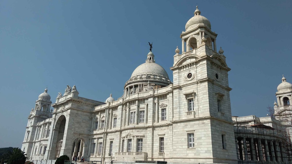 Kolkata Photo Journey: Streets, Markets & Memorial 1