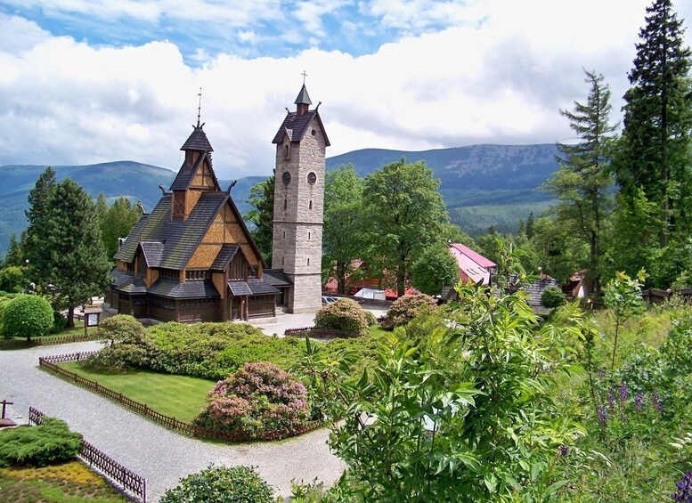 Wroclaw Day Tour to Giant Mountains, Karpacz, Palaces Valley 1
