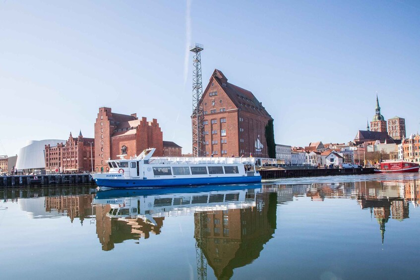 Picture 7 for Activity Stralsund: 1-Hour Harbor Cruise 3
