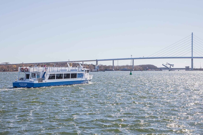 Picture 3 for Activity Stralsund: 1-Hour Harbor Cruise 2