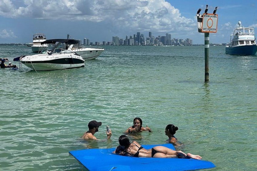 Miami Boat Tour, Haulover Sandbar, Raccoon Island and more 1
