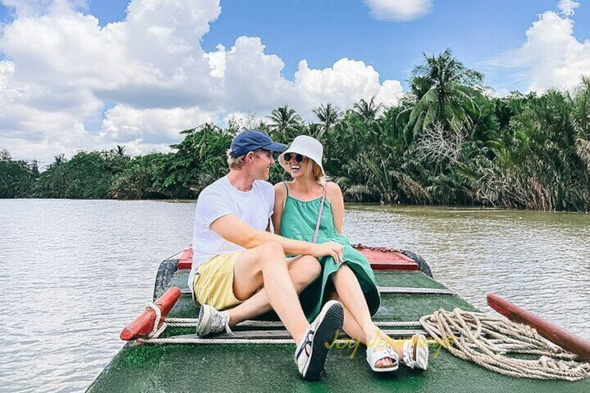 Enjoying views and Soaking up nature with coconut groves along the way, far from the crowds 3