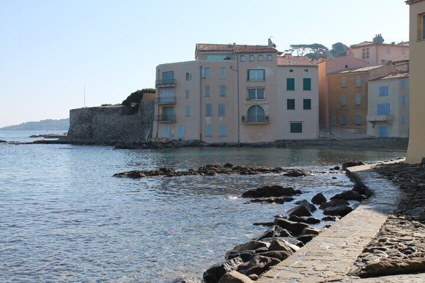 Guided tour of Saint Tropez by a local from Nice