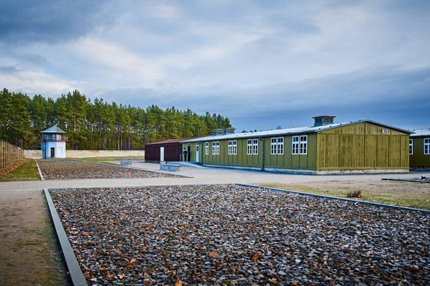 Berlin: Sachsenhausen Concentration Camp Memorial Tour 3