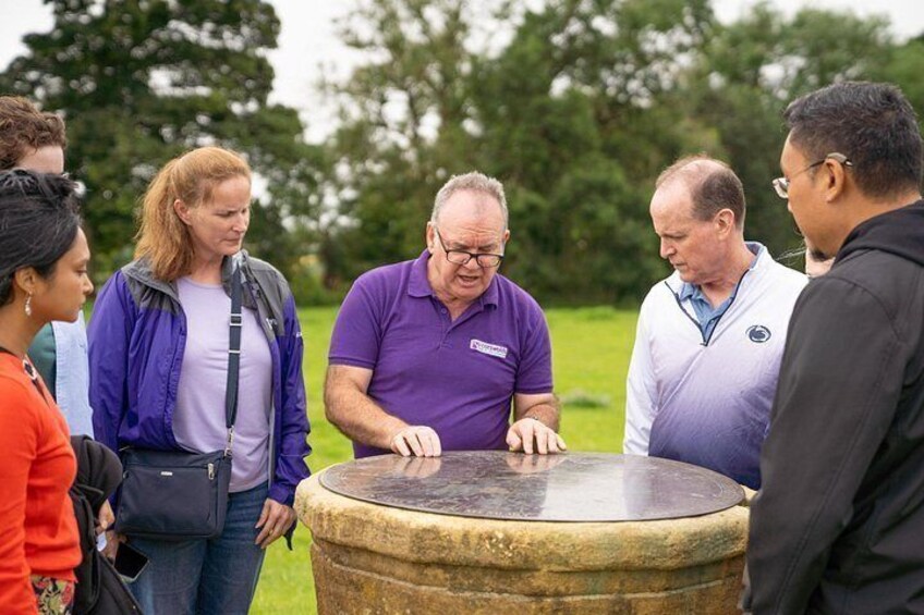Knowledgeable guides provide stories of local life and history 2