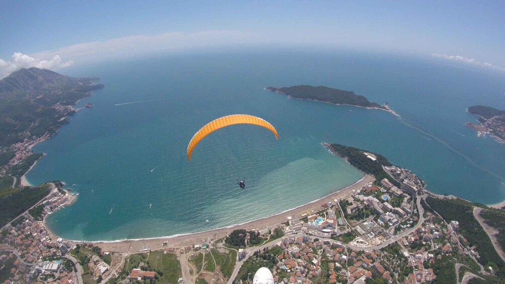 Picture 28 for Activity Budva: Tandem Paragliding Flight over Bečići Coast 4