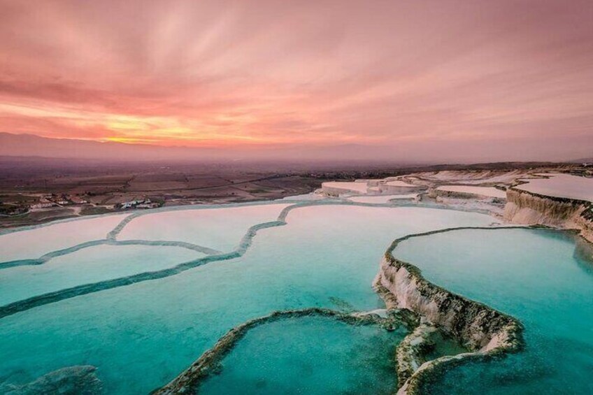 Kemer Full Package Salda Lake & Pamukkale Day Tour