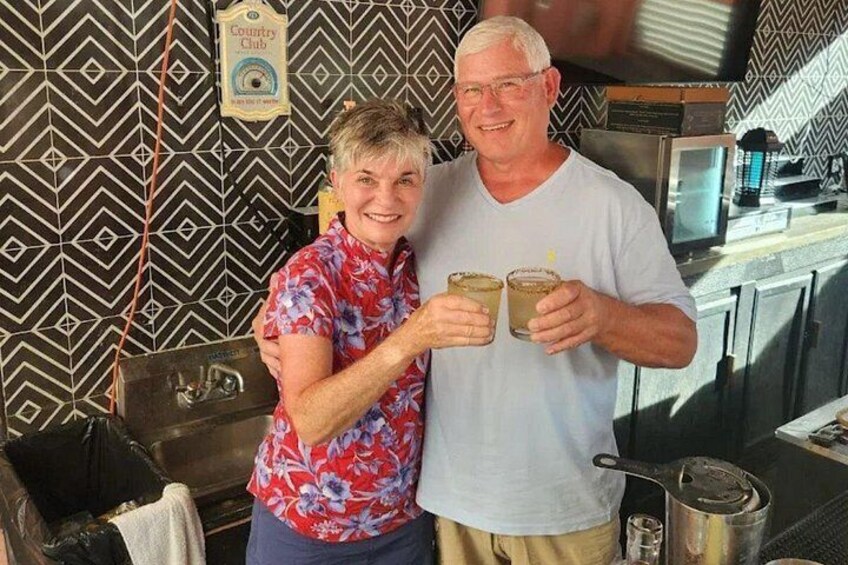 Sip History in The Sun Cabana Covered Cocktail Class 4