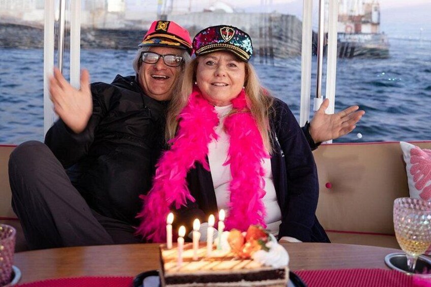 Pink party Boat charters in San Diego Bay. We start at Point Loma area and move towards Downtown. Check Midway and Maritime museums and amazing views of Coronado island. 4