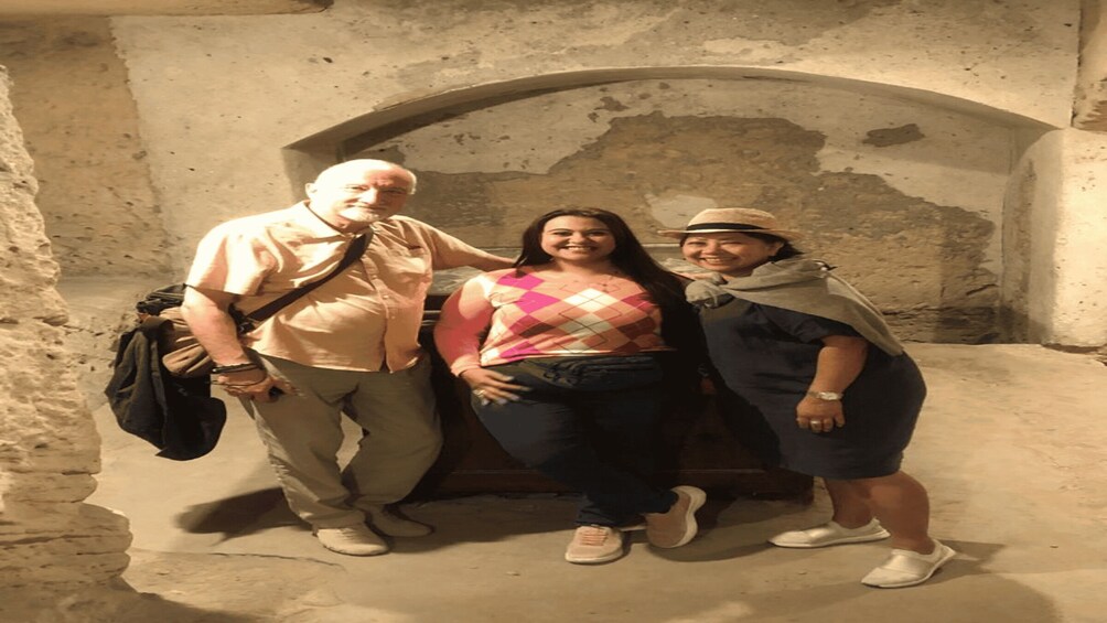 Picture 2 for Activity Alexandria: Guided Historical Sights live Tour guide 4