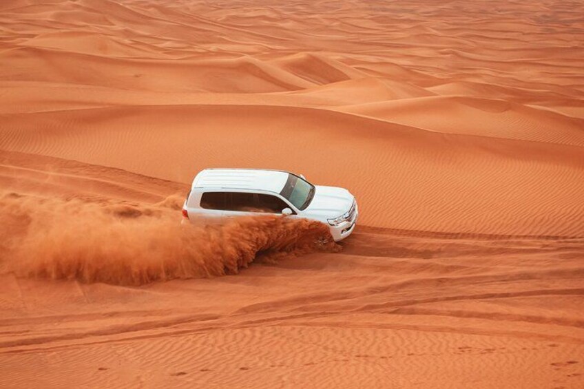 Doha Desert Adventure, Sandboarding, Dune Bashing,Inland Sea Tour 3
