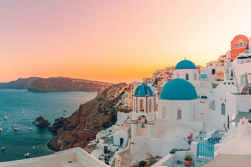 Skip Cable Car® Santorini Shore Excursion for First-Time Visitors 3