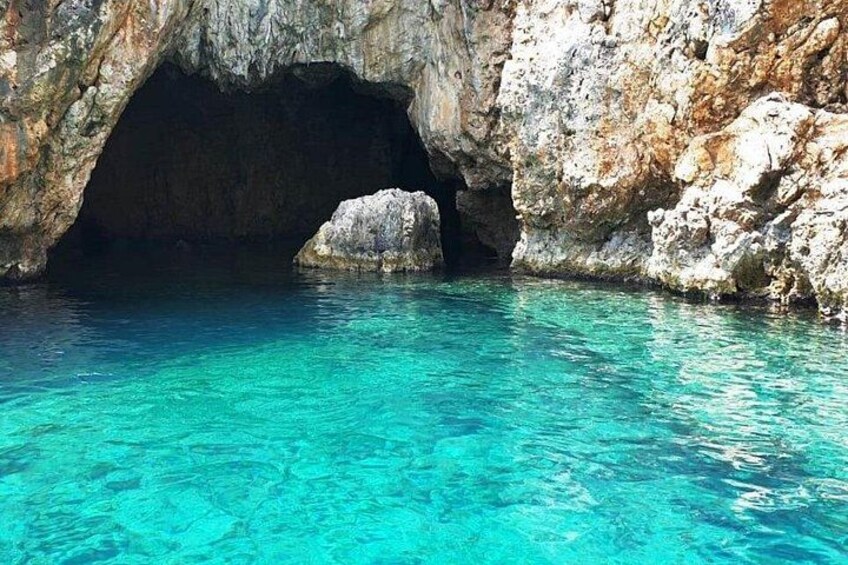 Corfu for Cruise Ships: 6 Hour Tour with Boat Ride or Beach Visit 2