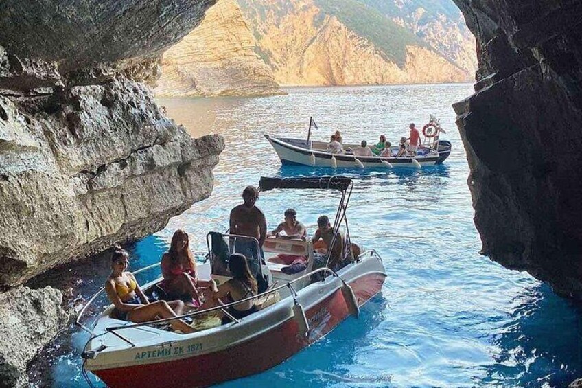 Corfu for Cruise Ships: 6 Hour Tour with Boat Ride or Beach Visit 2