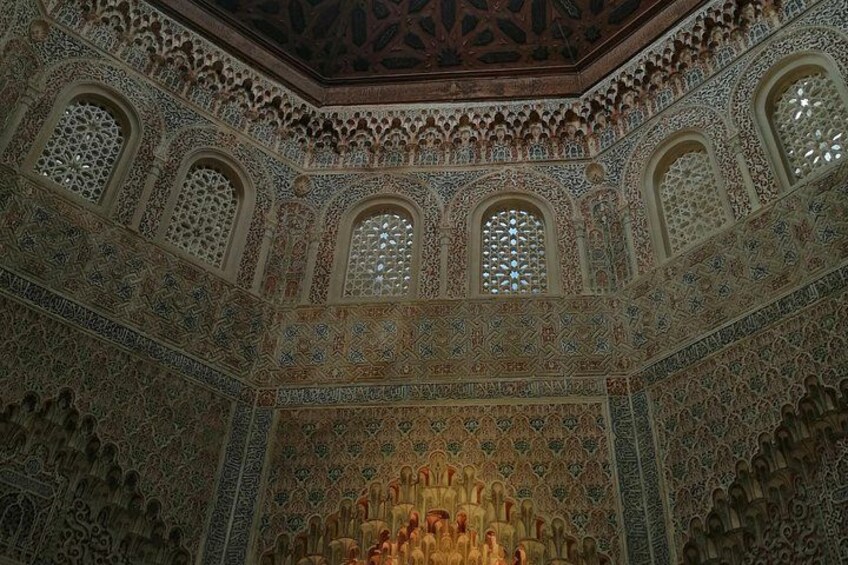 Stroll through Granada: historic center and Albayzín 2