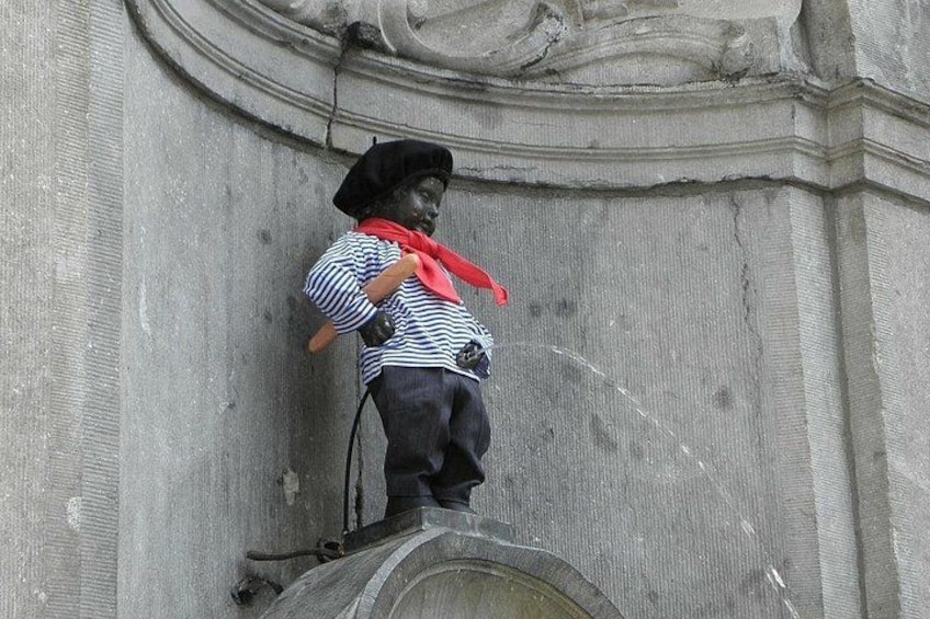 Brussels : Private Walking Tour with A Guide (Private Tour) 2
