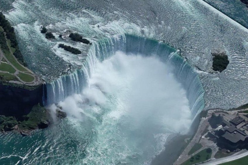 Private Tour: Romantic Niagara Falls Helicopter Flight 2