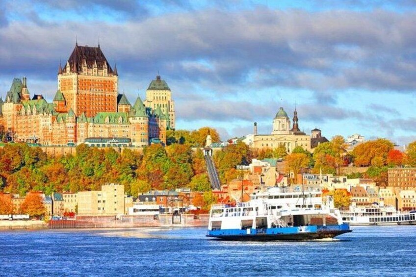 Quebec City : Custom Walking Tour with a Guide ( Private Tour ) 4