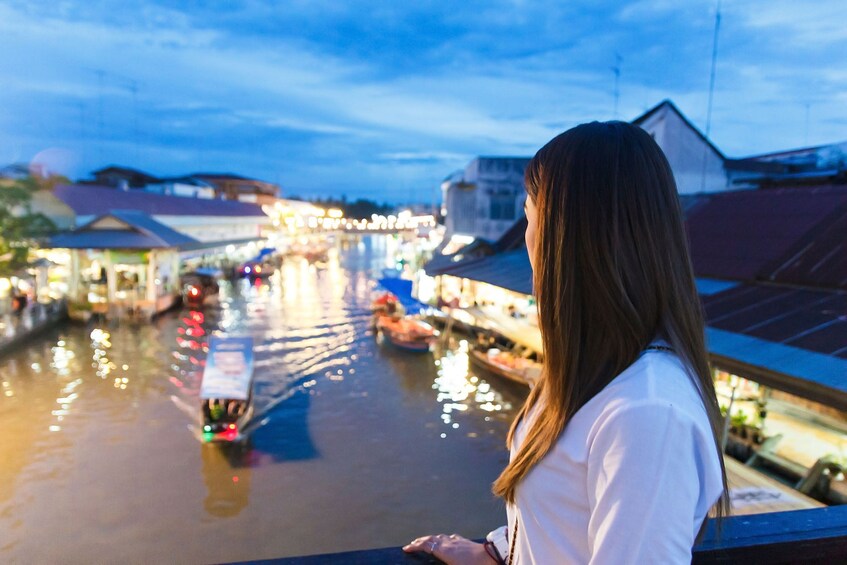 Maeklong and Amphawa Floating Market and Firefly Boat Tour - Private Tour