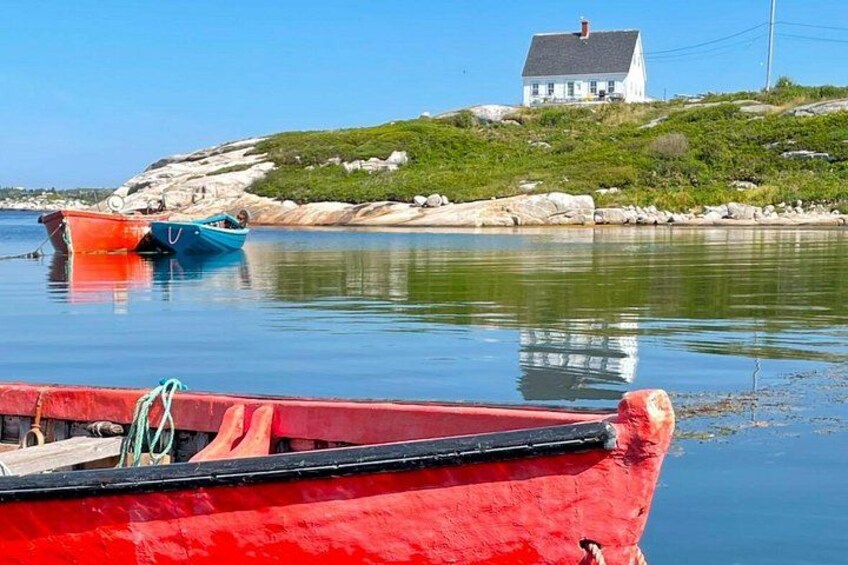 Small Group Tour - Peggy's Cove, Lunenburg, the Annapolis Valley 2
