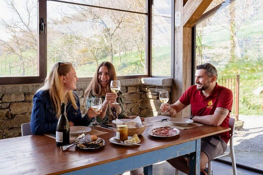 Farm-to-Table Lunch in a Farm 3