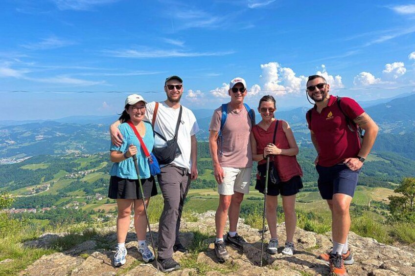 Pietra di Bismantova Hike and Scenic Spot 2