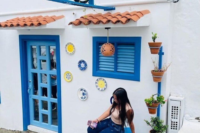 Hacienda Naples + Colombian Santorini 2