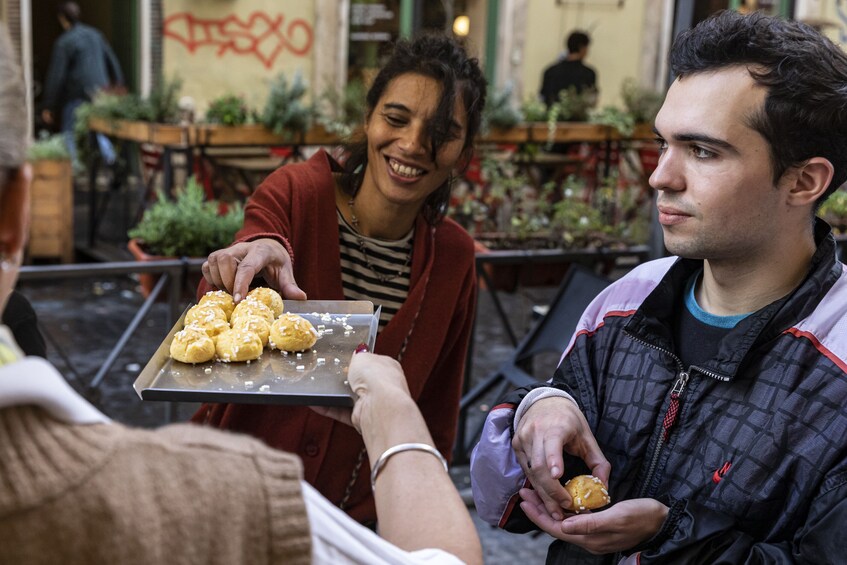 Rome Trastevere Food Tour with Pasta Making Class