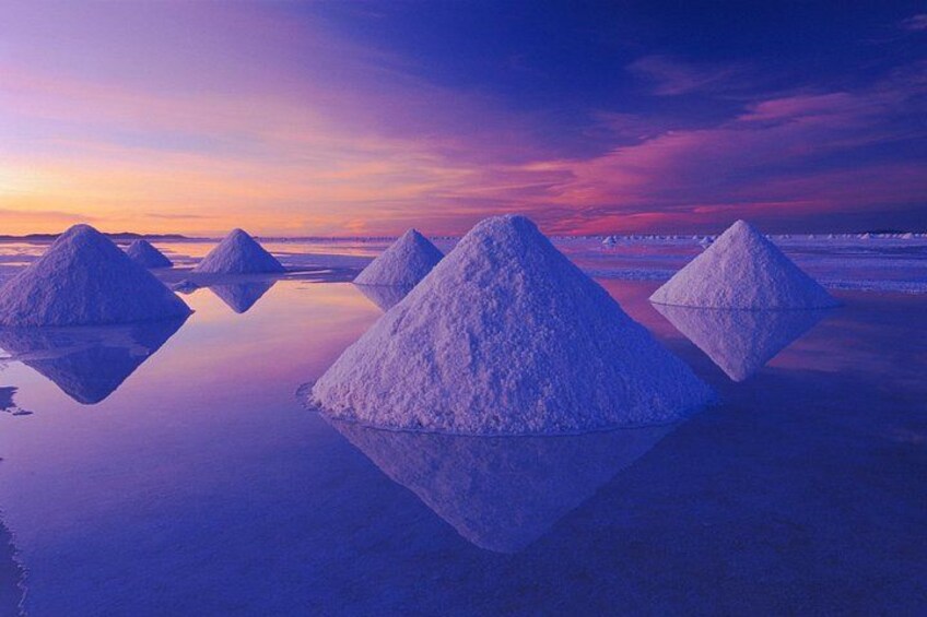 Full Day Private Tour to Salar de Uyuni 3
