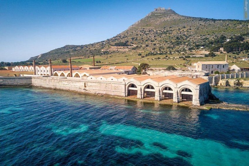 Private Boat Tour to discover Favignana and Levanzo from Trapani 4