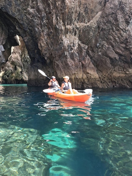 Picture 3 for Activity Guided Kayak Tour Arrábida Natural Park, Cavalo Beach, Caves 4