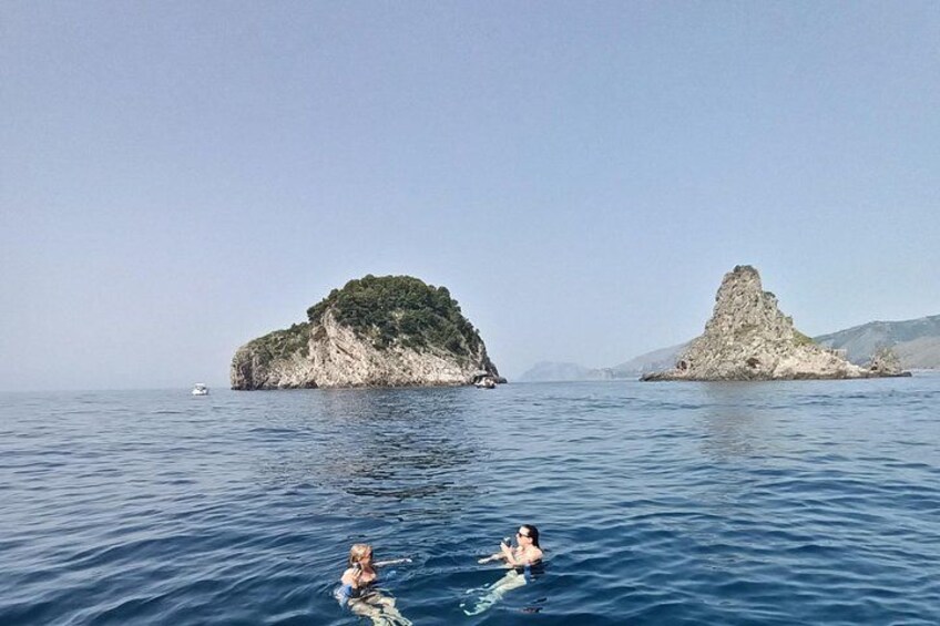 Private Boat Tour to Capri or Amalfi Coast from Sorrento-Positano 3