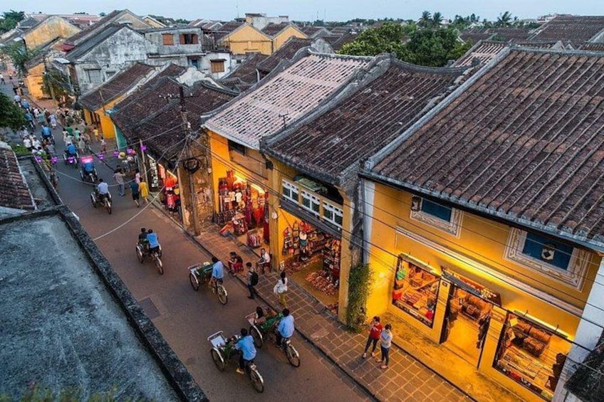 Da Nang: Linh Ứng Pagoda, Marble Mountains & Hoi An Tour 3