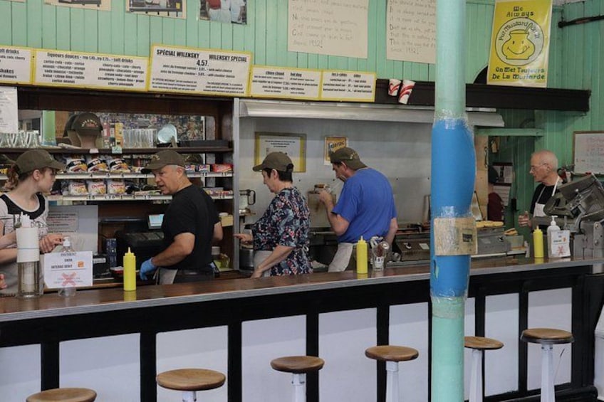 Beyond the Bagel: Montreal Jewish Food Walking Tour 4