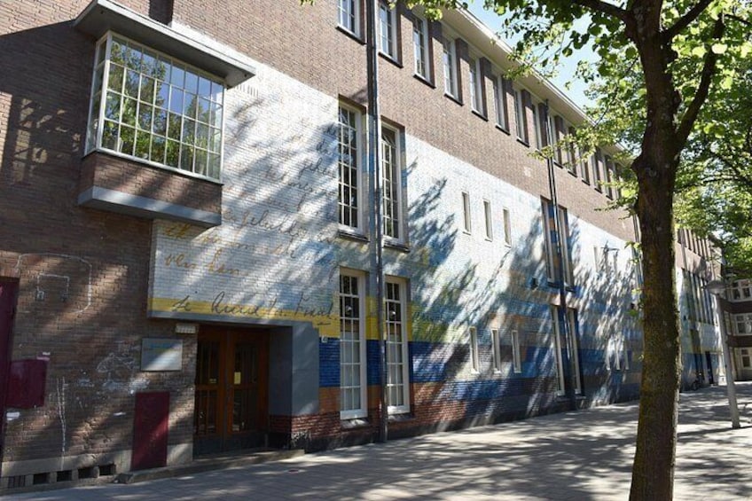 Amsterdam: Anne Frank Walking tour - Discover Her Story 2