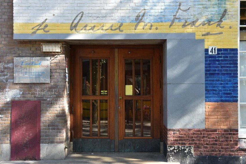 Amsterdam: Anne Frank Walking tour - Discover Her Story 2